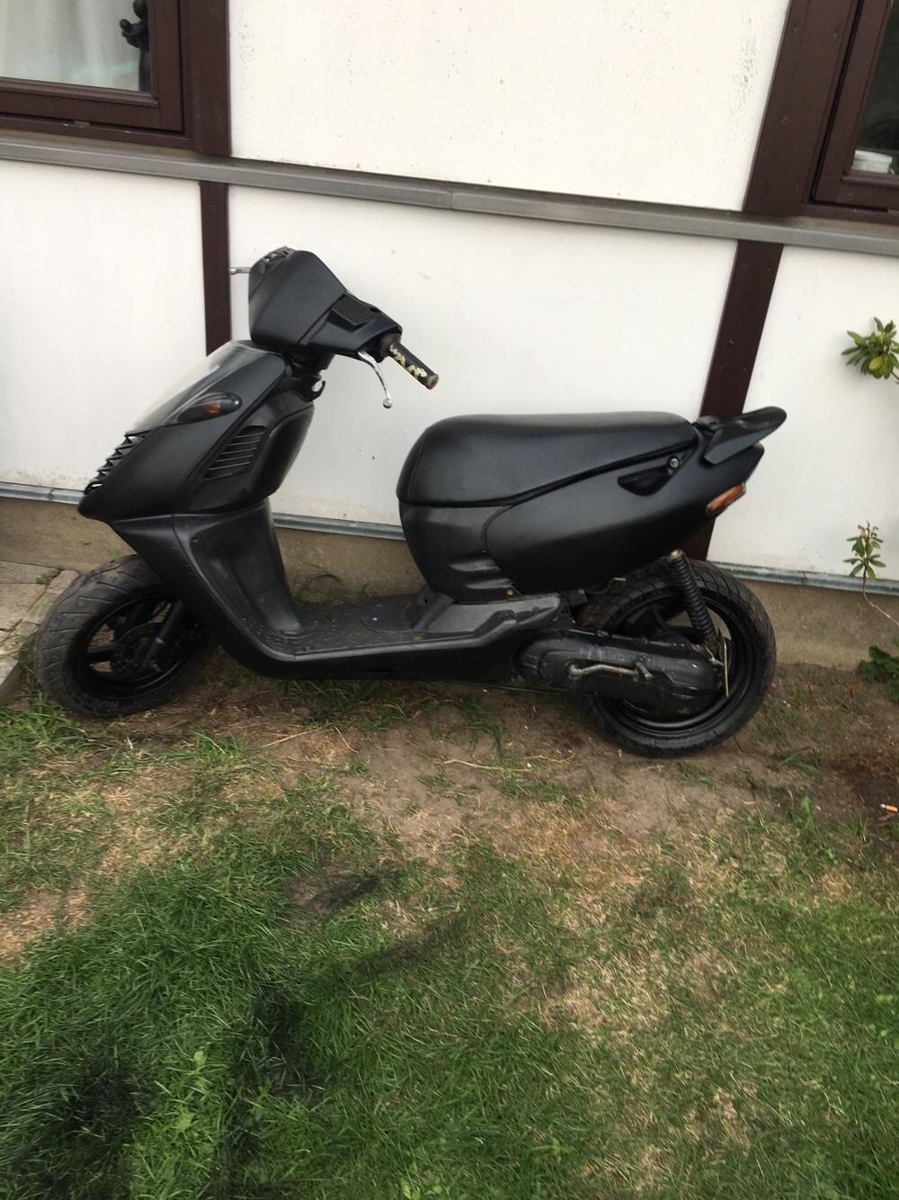 Aprilia Sonic Black edition 100cc billede 18