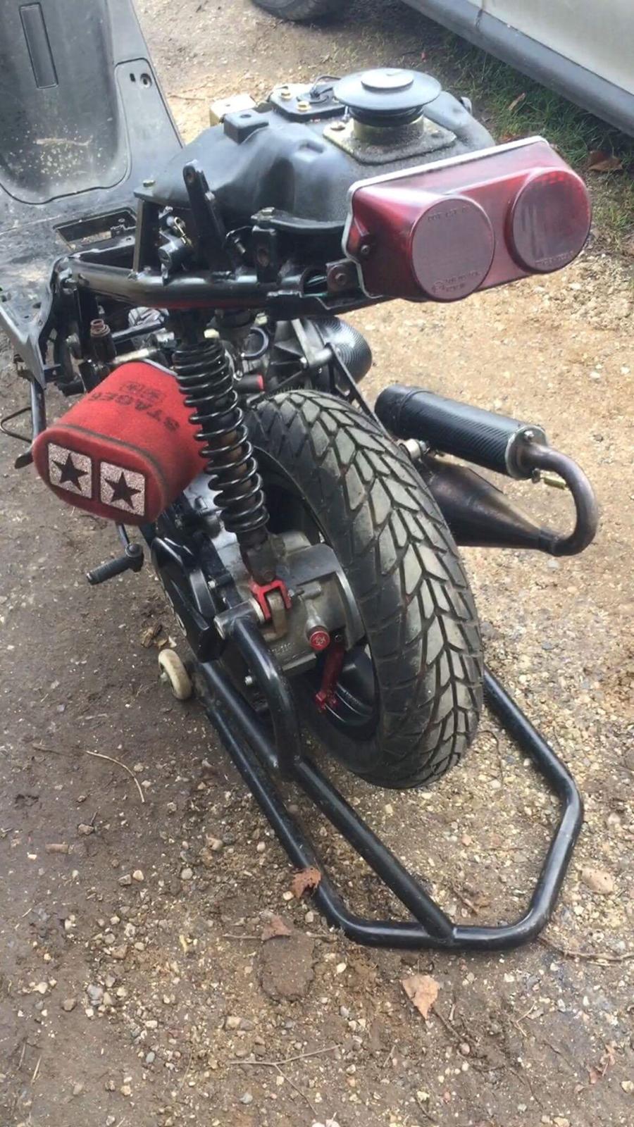 PGO Hot 50 billede 9