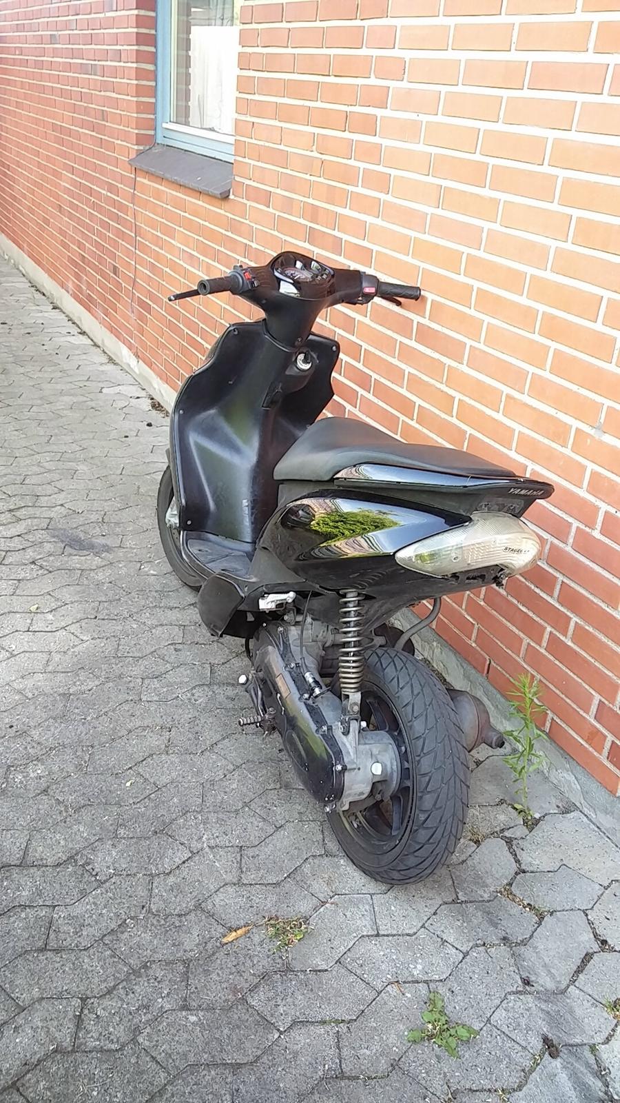 Yamaha JOG R billede 4