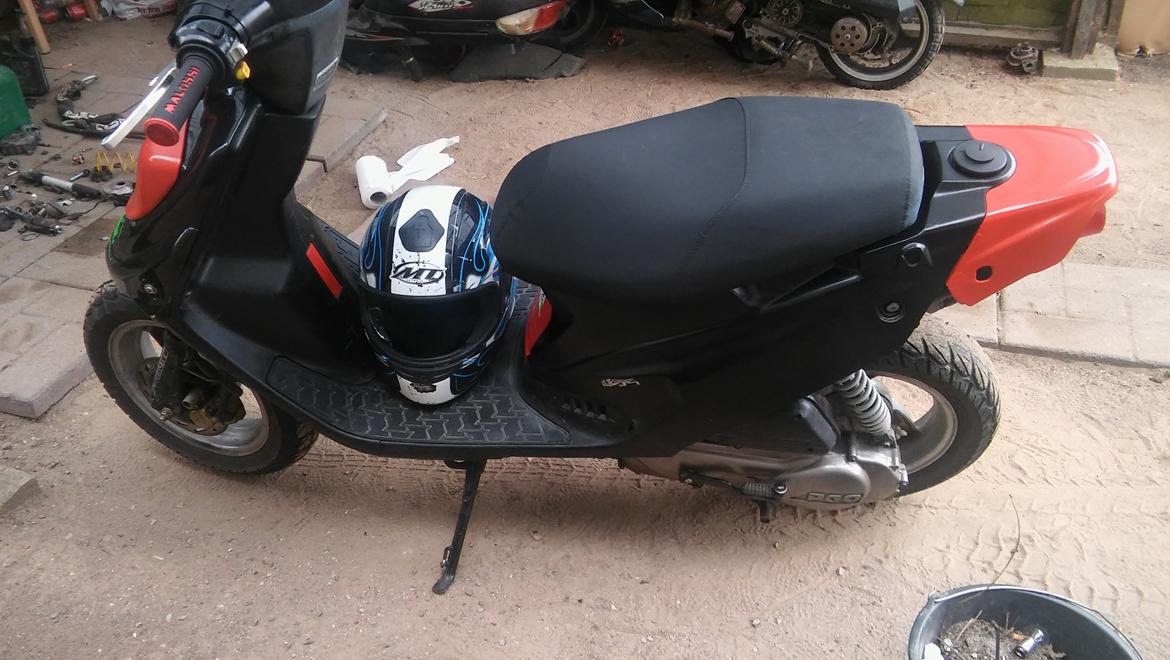 PGO hot 50 billede 4