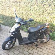 Aprilia sportcity one 50