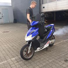 Yamaha Jog r "Opel motorsport"