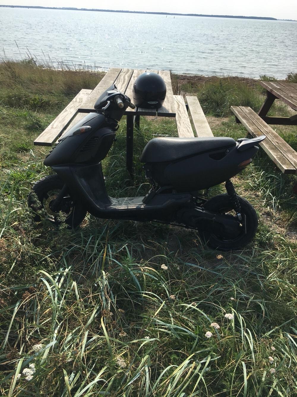 Aprilia Sonic Black edition 100cc billede 22