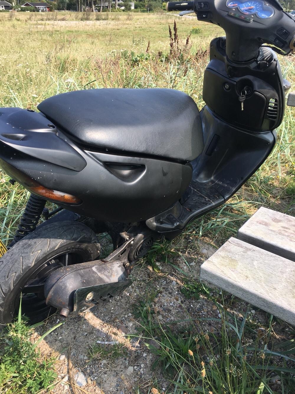 Aprilia Sonic Black edition 100cc billede 21