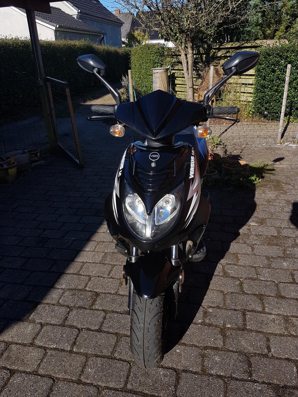 VGA Versus 4 takt LC billede 2