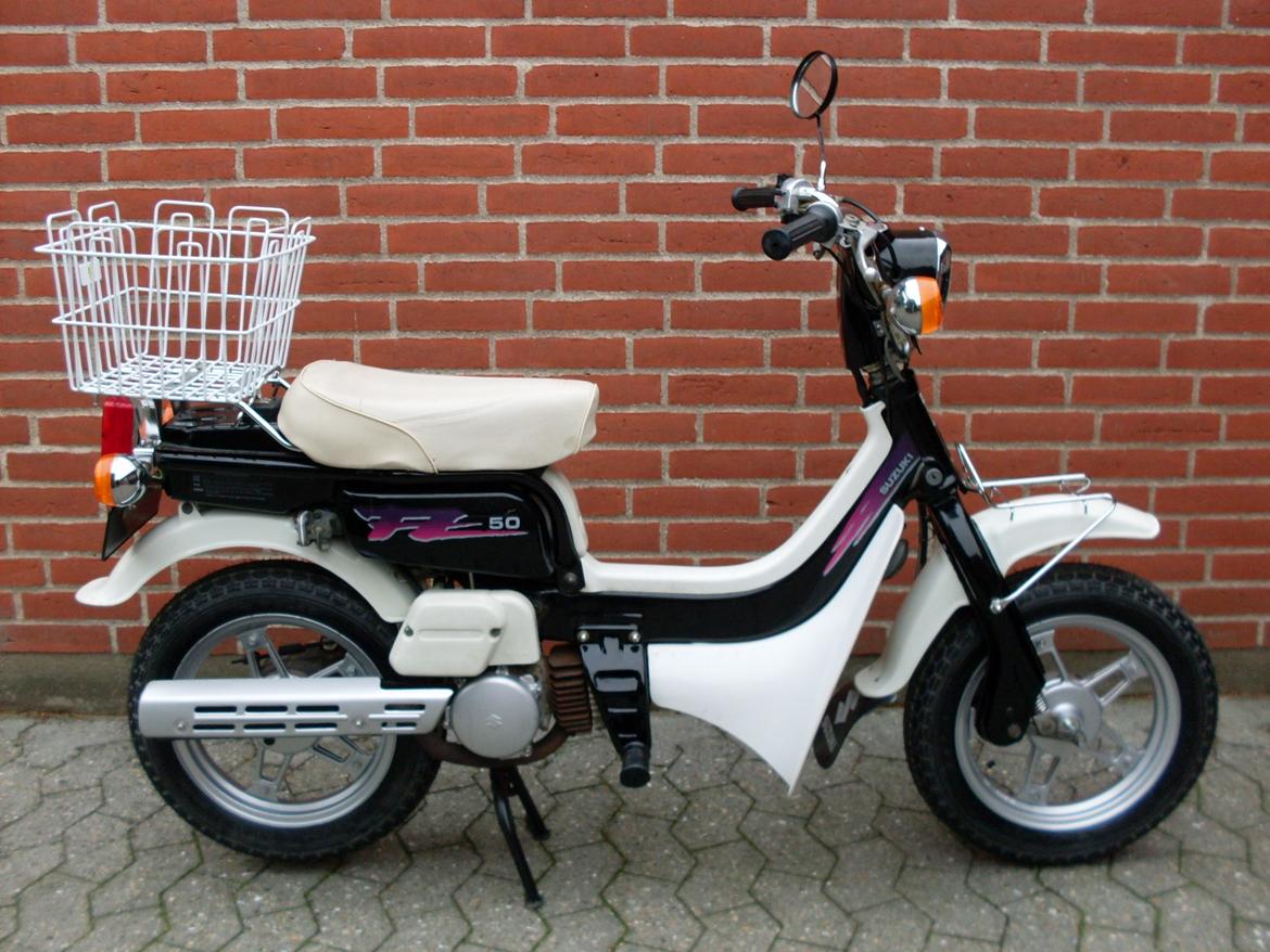 Suzuki FZ50 ( SOLGT ) billede 1