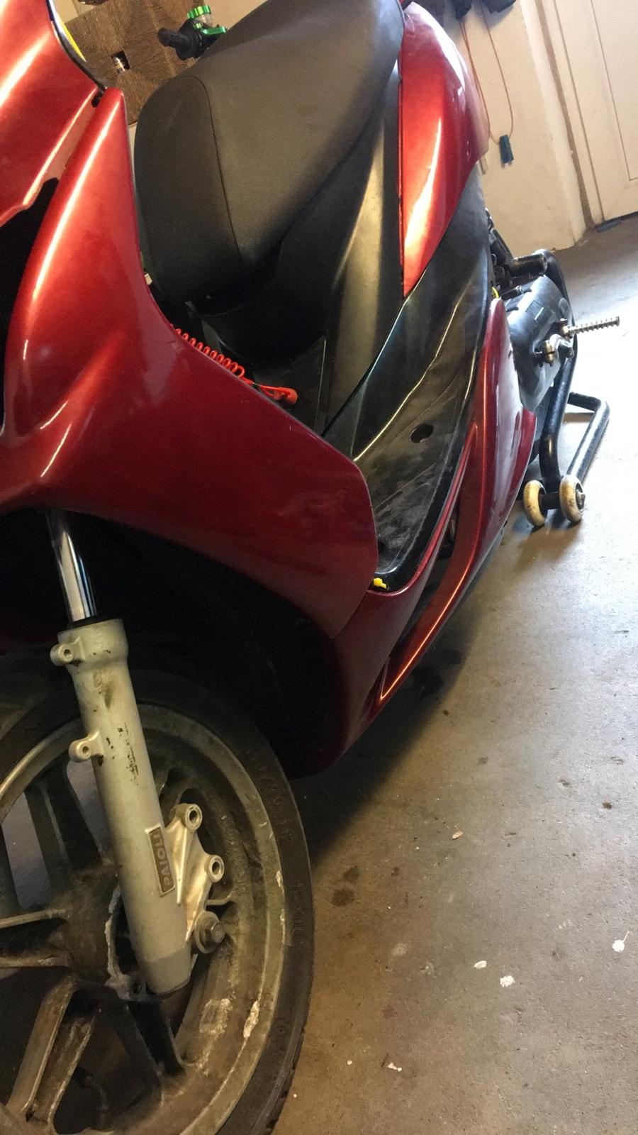 Yamaha JogRR T.C.R 80cc billede 1