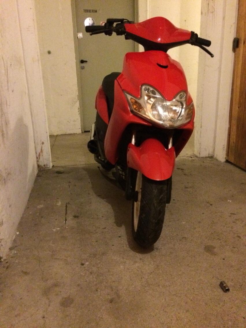 Yamaha Jog r billede 1