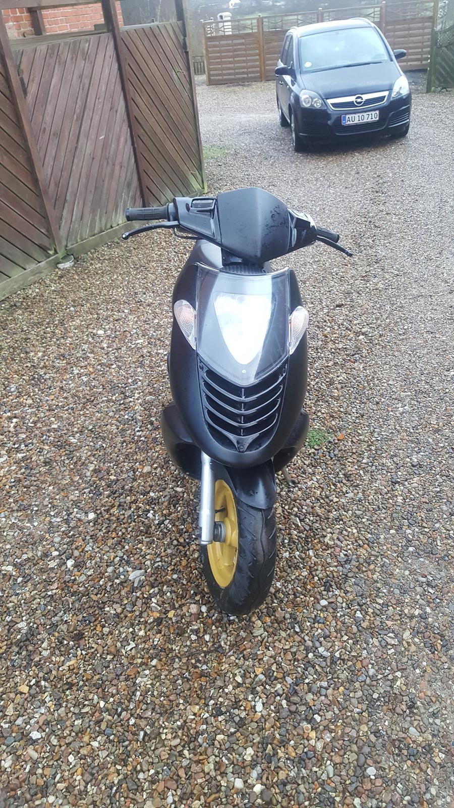 Aprilia Sonic Gp billede 3