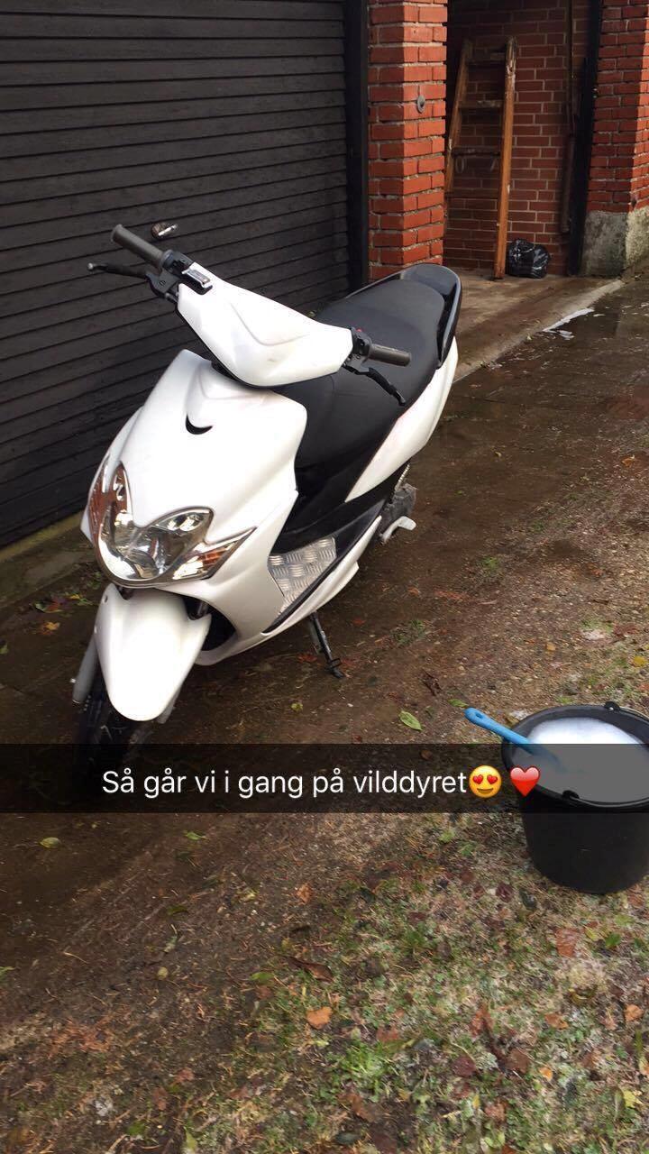 Yamaha jog r billede 2