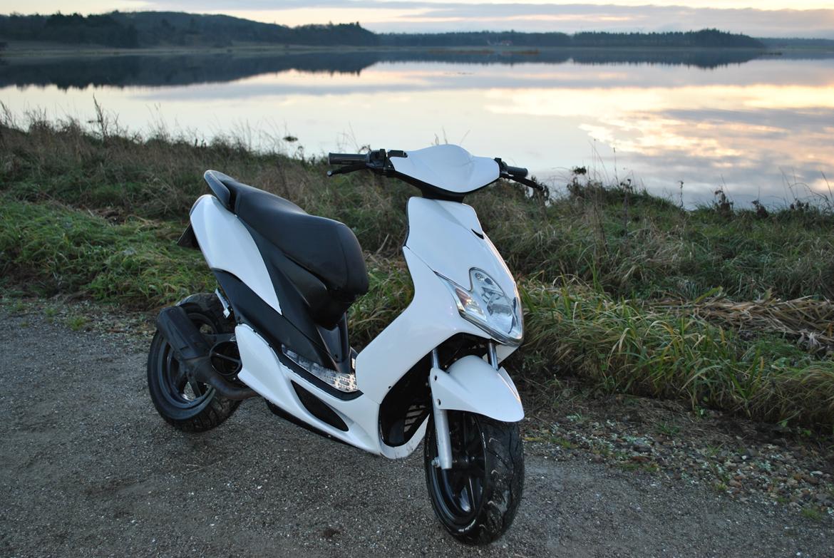 Yamaha jog r billede 4