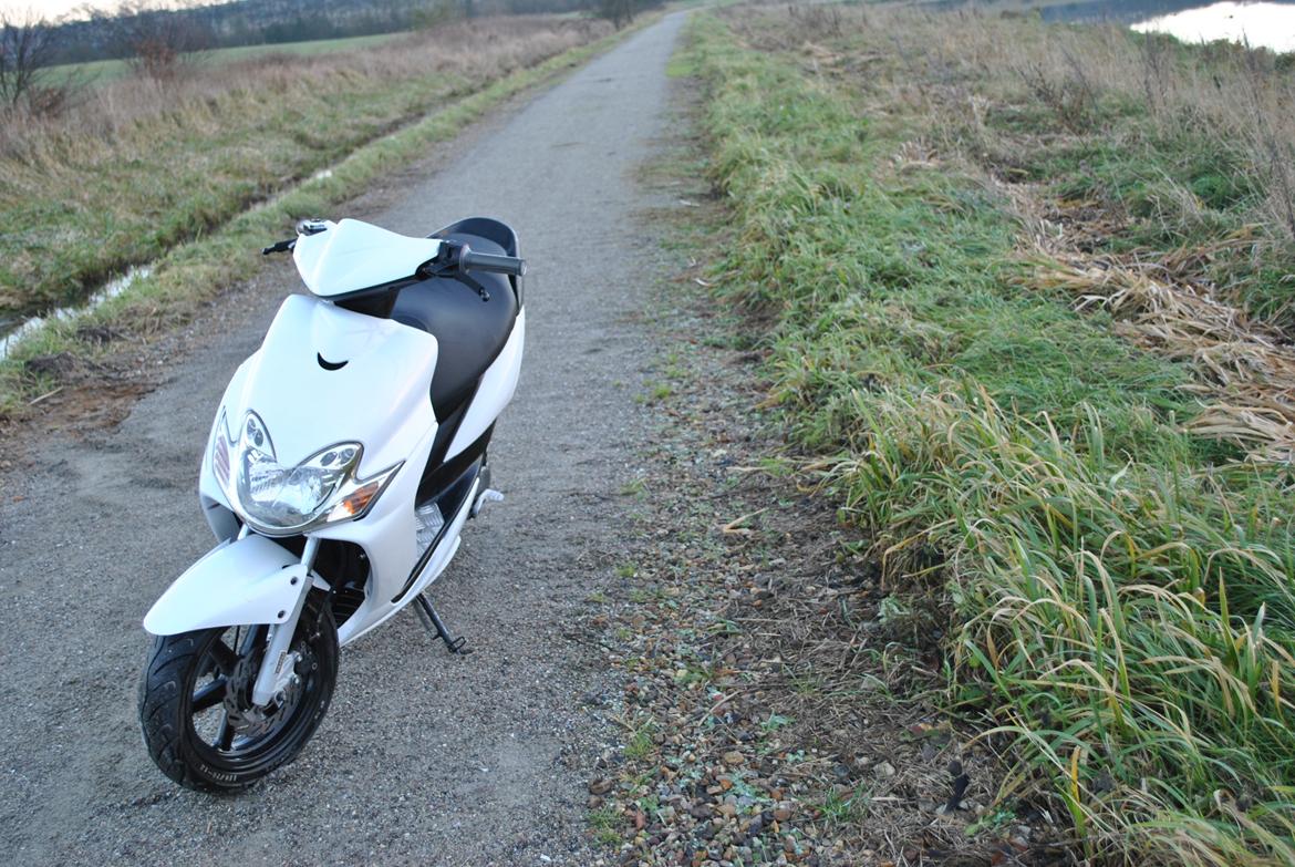 Yamaha jog r billede 6