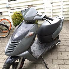 Aprilia Sonic (SOLGT)