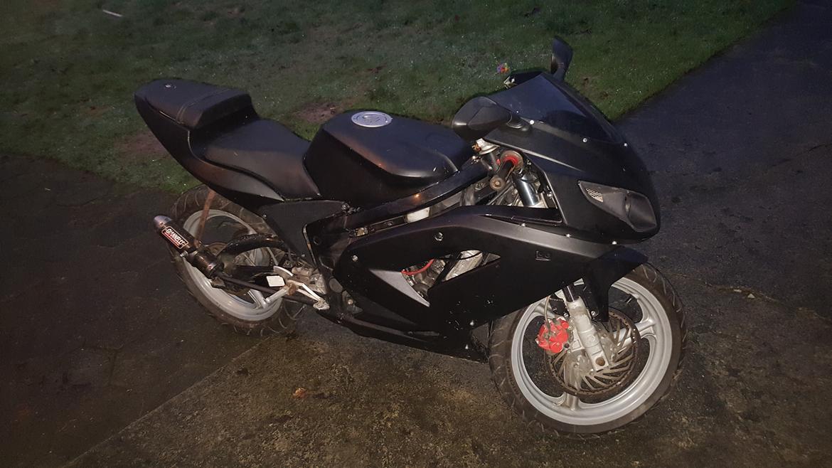 Rieju Matrix rs2 50cc  billede 1