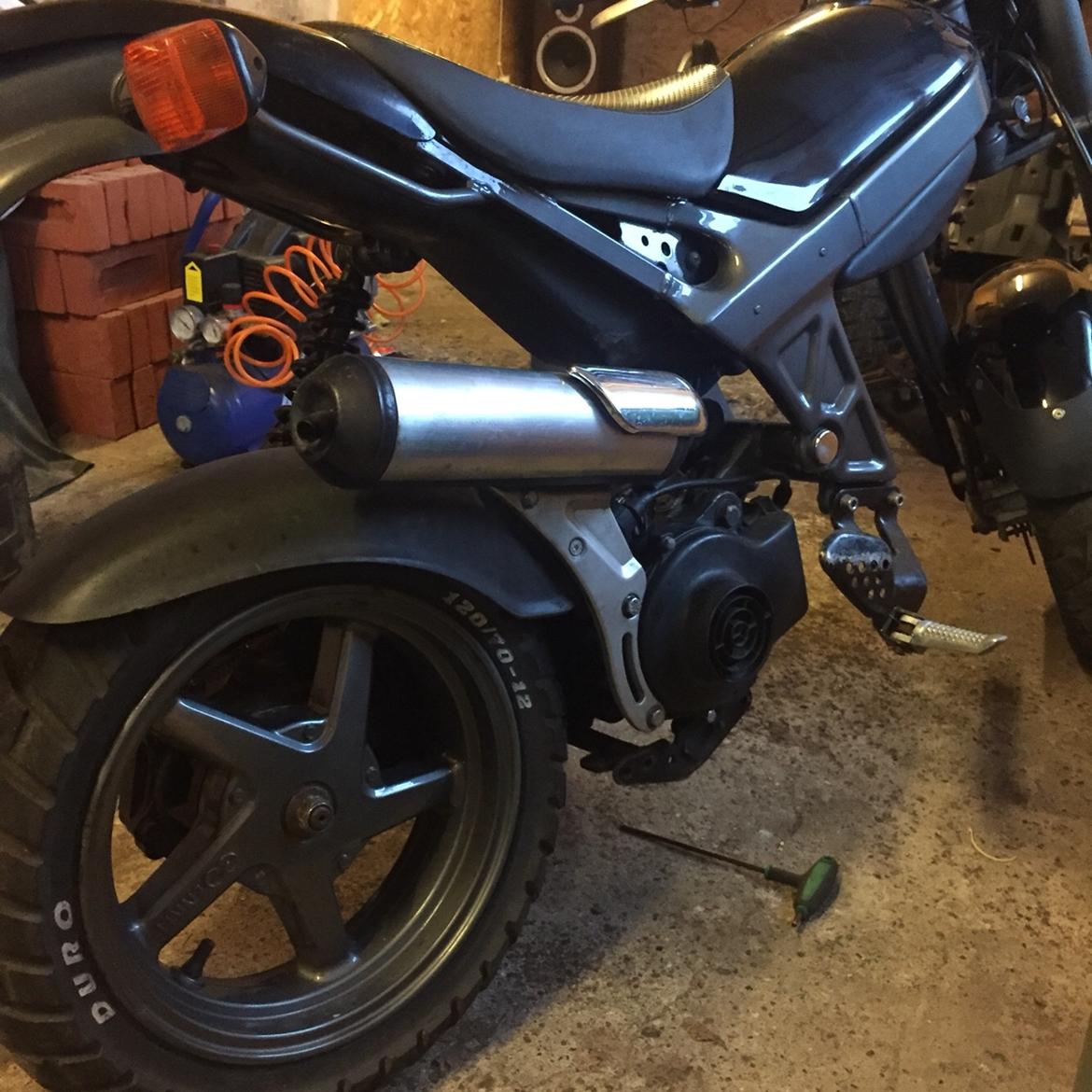 Suzuki Street magic billede 20