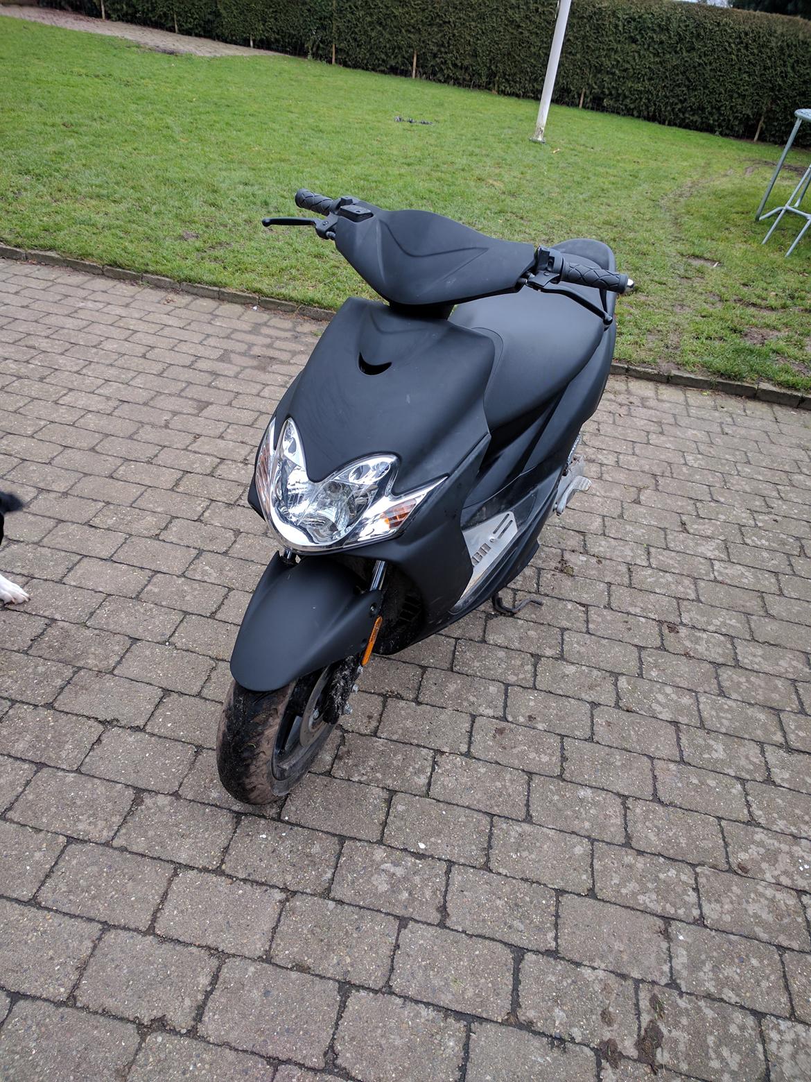 Yamaha Jog r billede 1