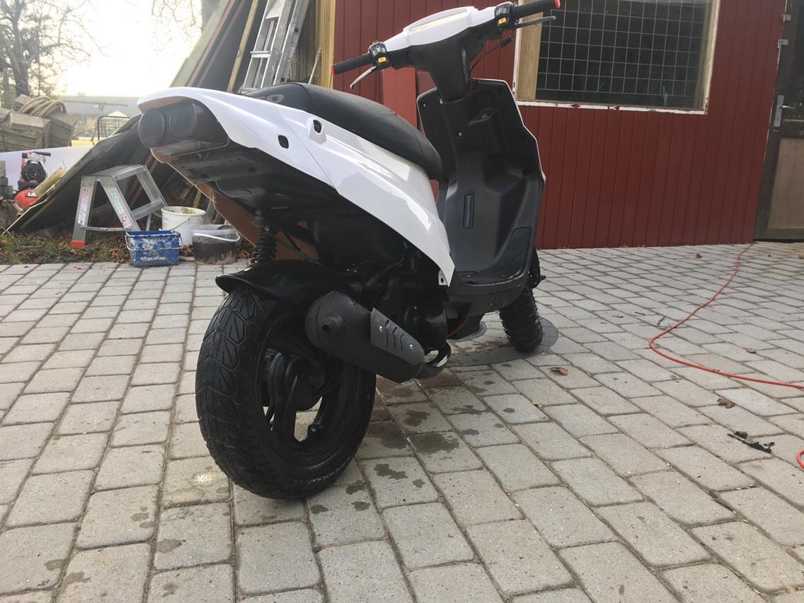 PGO Hot 50 billede 3