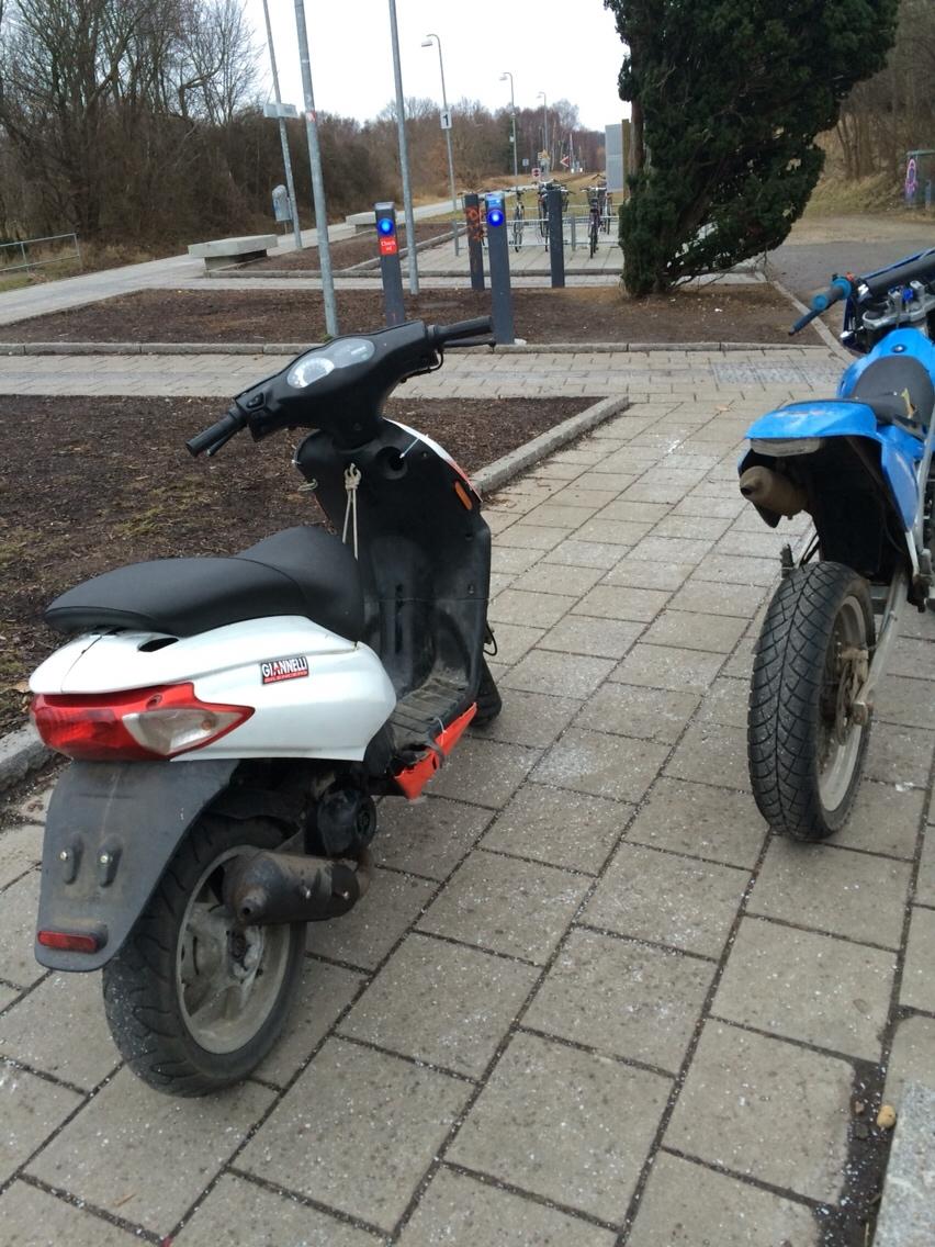 Derbi Derbi Atlantis Bullet billede 2