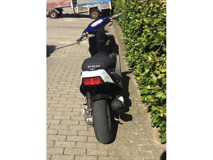 {{currentPhoto.altText}} billede {{currentPhoto.number}}