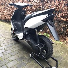 Yamaha Jog R lavet om til RR