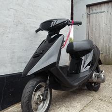 Yamaha jog fs evo lc "night rider"