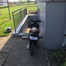 Yamaha Jog FS (Solgt).