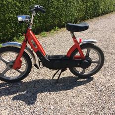 Vespa Ciao "røde" solgt