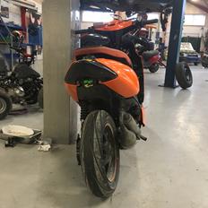 Yamaha Jog R (Baneged)