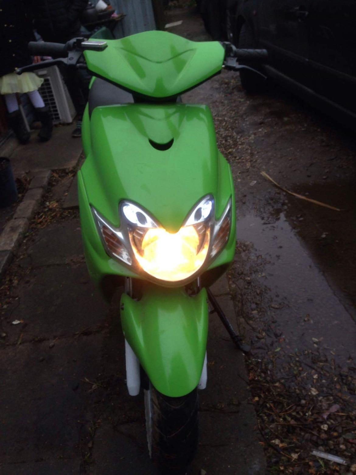 Yamaha jog r billede 12