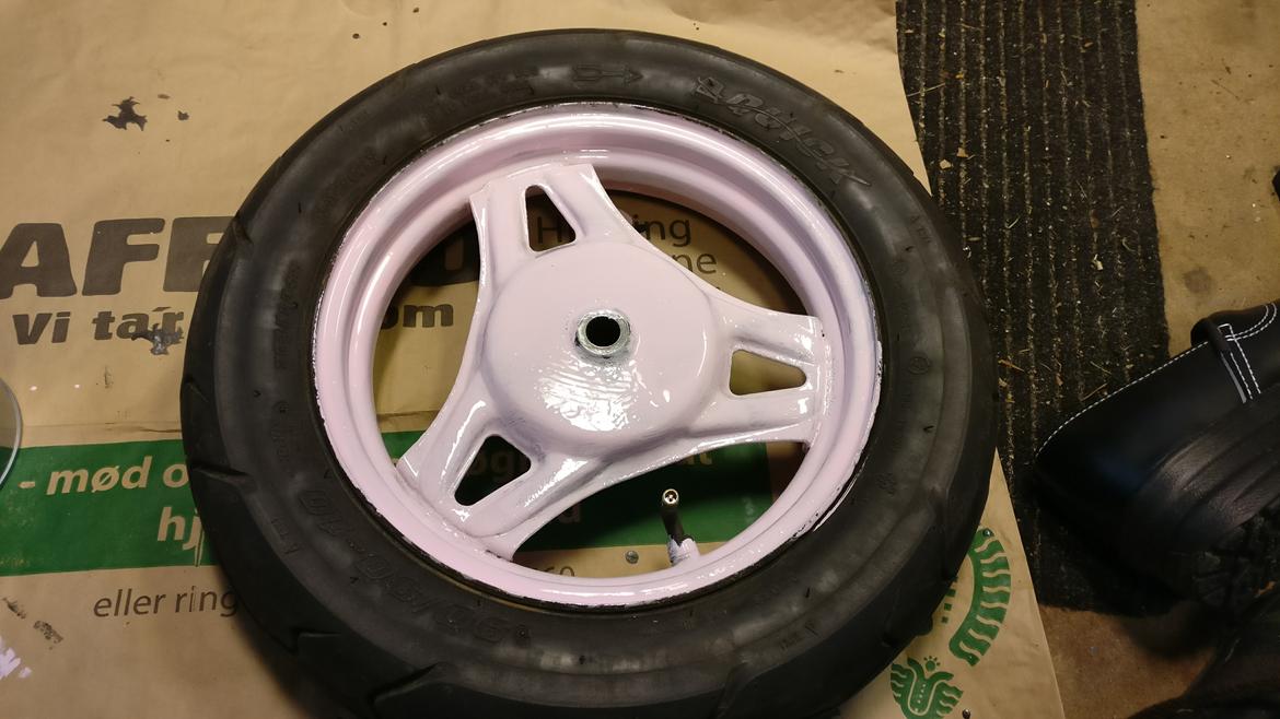 PGO Comet - Så blev de pink! billede 10