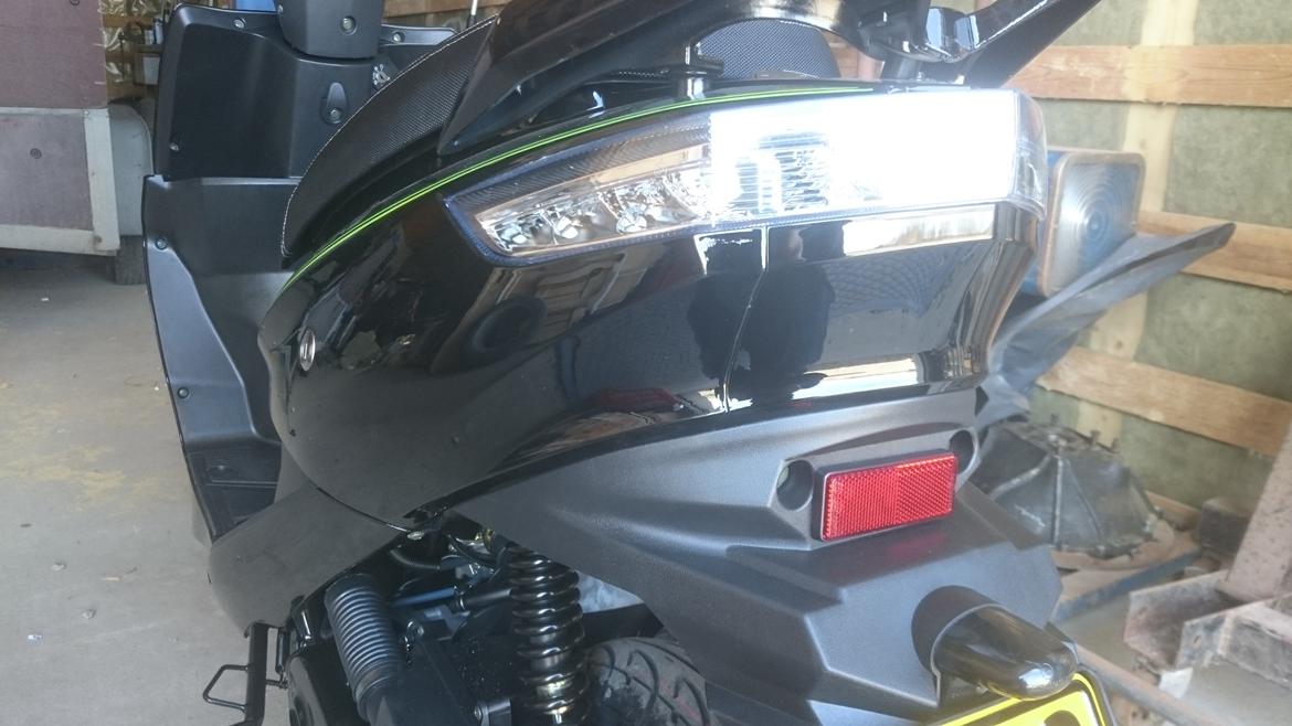 VGA Explora - Den fine klare ledbaglygte tæt på billede 16