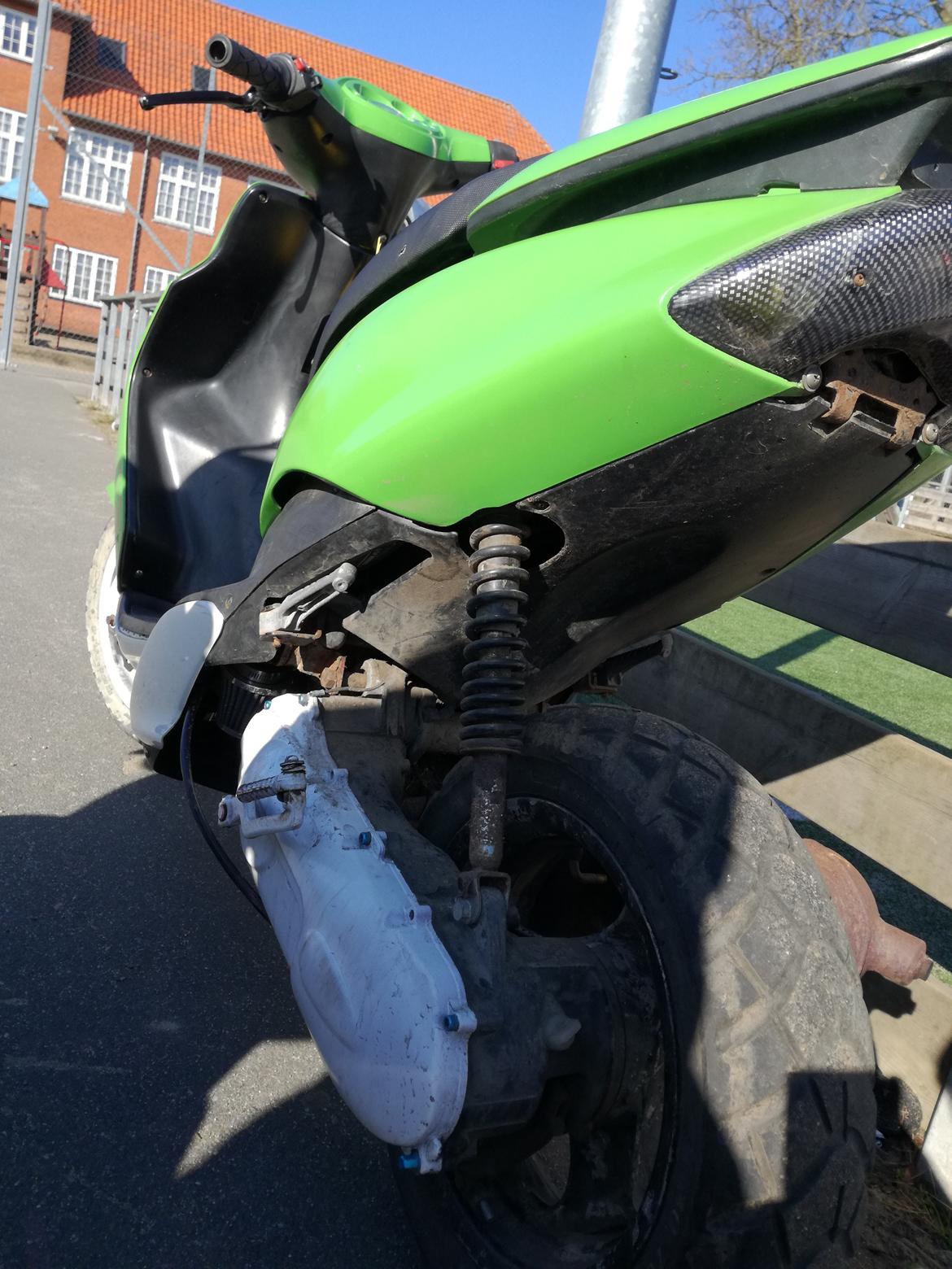 Yamaha jog r billede 5