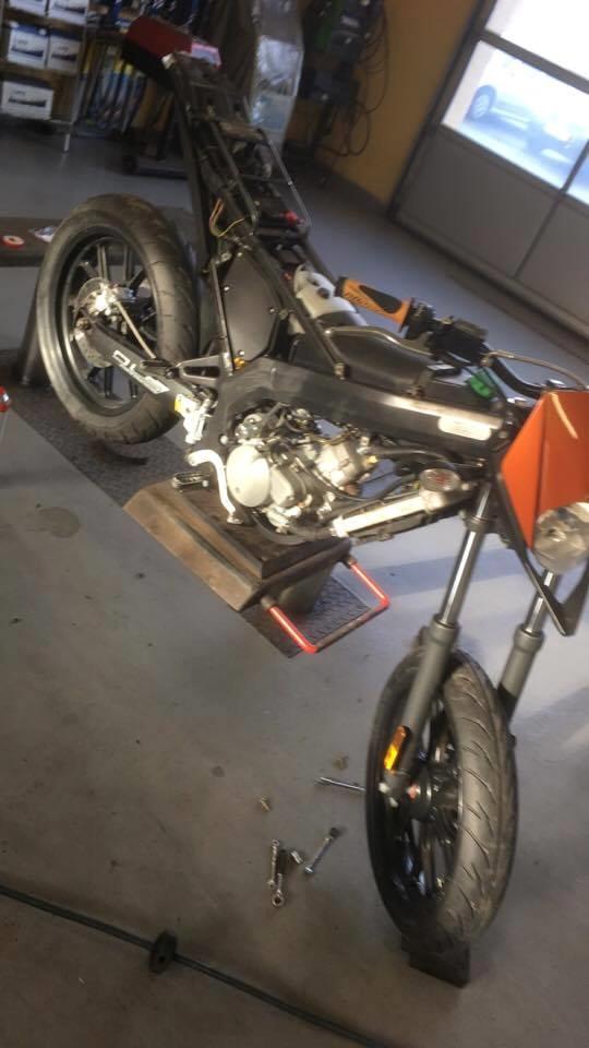 Derbi senda drd - flere bolte udskiftet til andre orginale billede 8