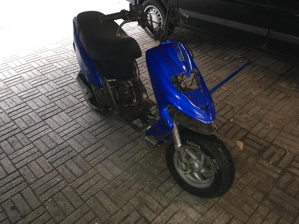 Gilera Stalker (den er rippet i dele og køre ikke mere) billede 4