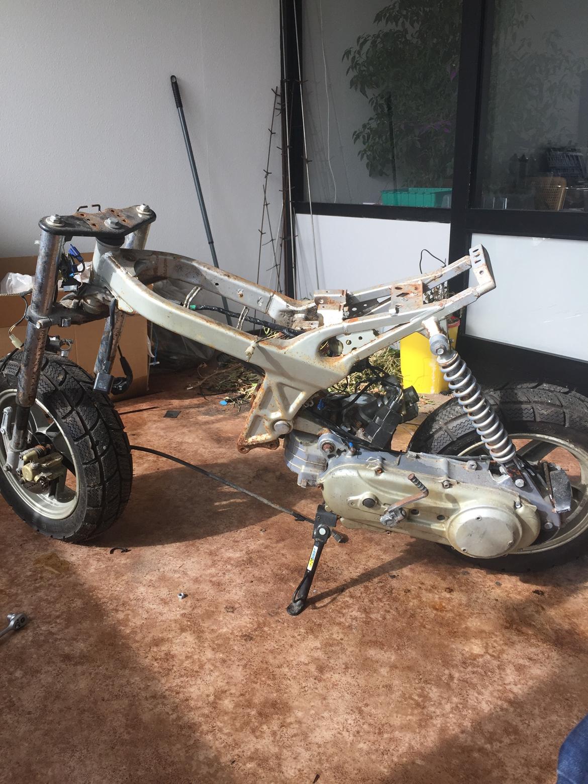 Suzuki Street magic billede 3