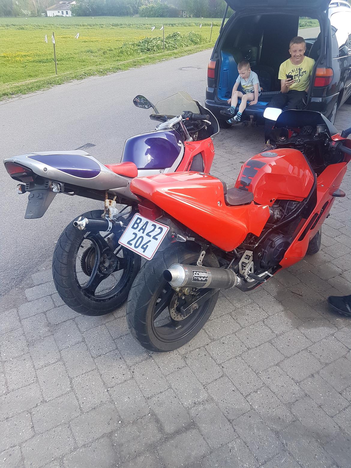Aprilia RS50 LC DD Valentino Rossi solgt billede 10