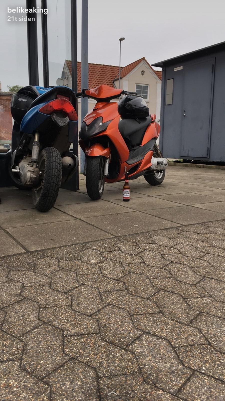 Yamaha Jog r 06 billede 3