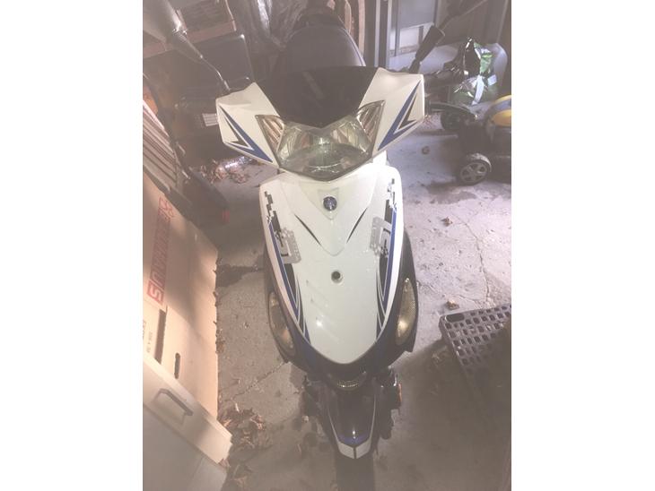 {{currentPhoto.altText}} billede {{currentPhoto.number}}