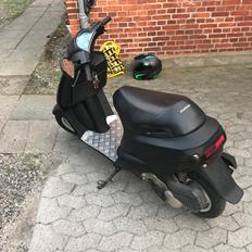 Piaggio old zip