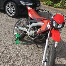 Aprilia SX50
