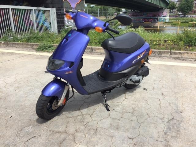 Piaggio Zip FastRider SSL 50 (Solgt Juli 2018, 550€) - Der Neckar im Hintergrund. billede 2