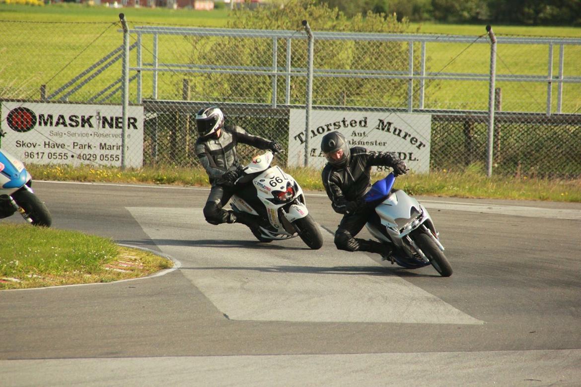 Yamaha Jog rr Teamspeed T7 Solgt billede 16