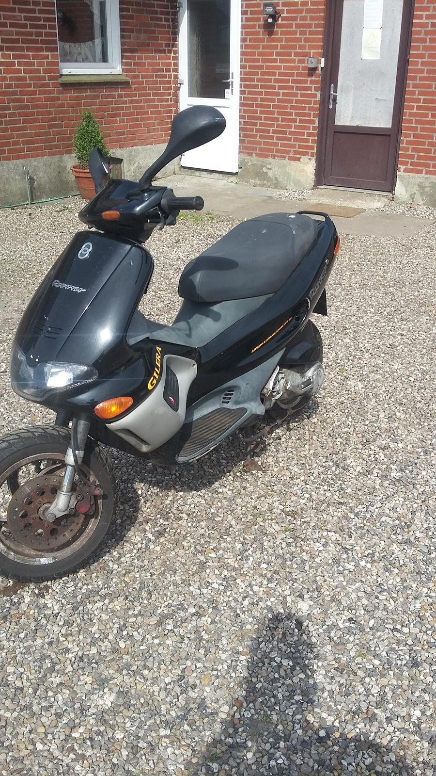 Gilera runner lc-dd SOLGT billede 2