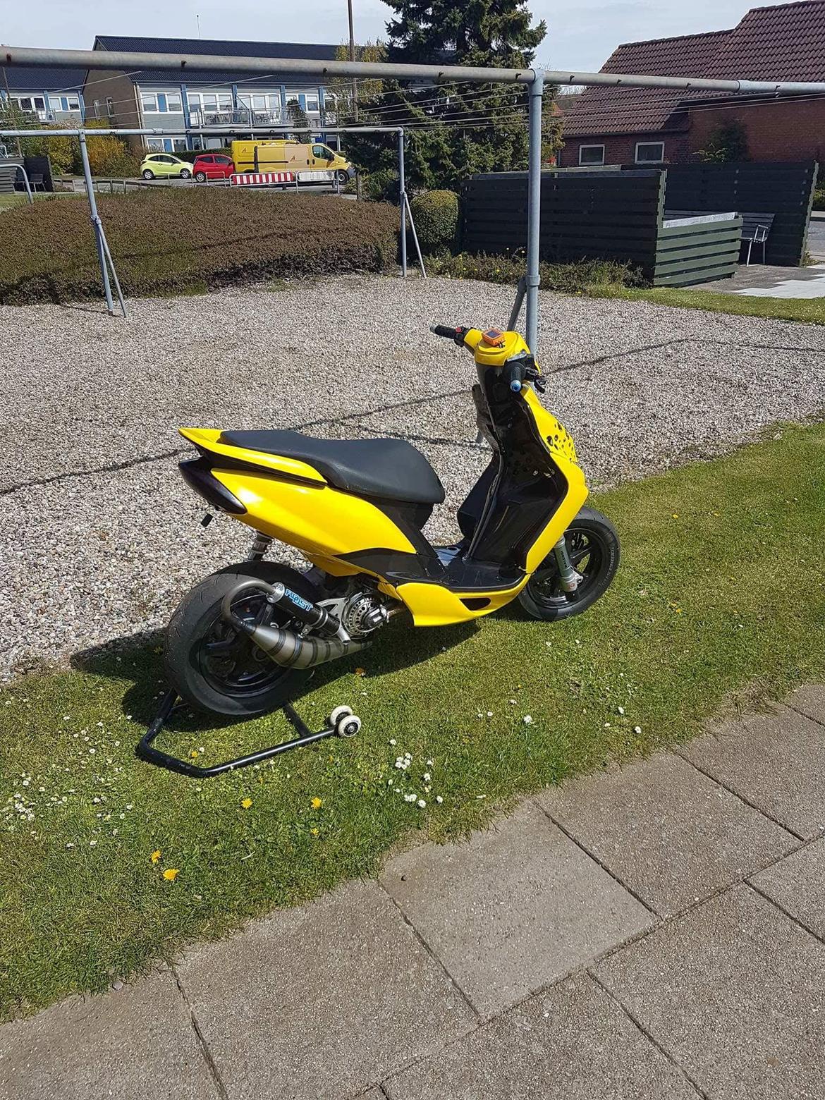 Yamaha Jog RR [ Efter ombygning ] billede 8