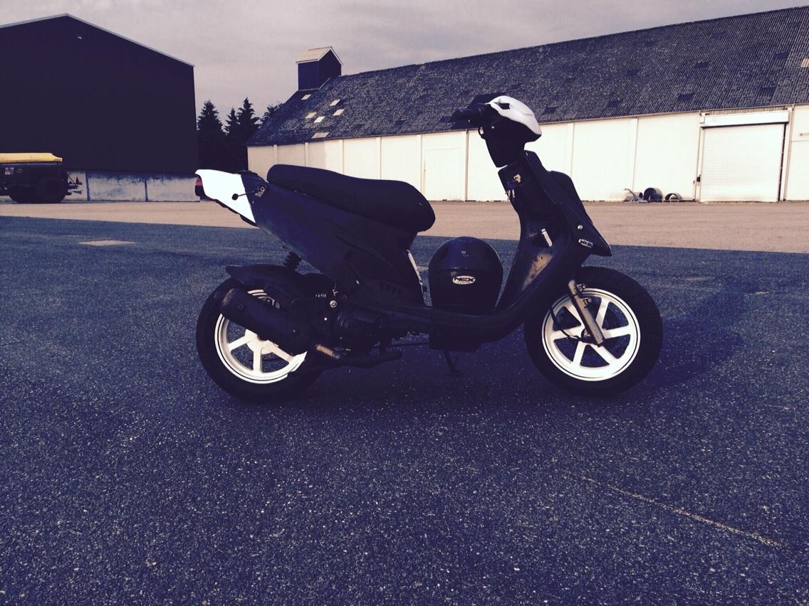 PGO Hot 50 billede 8