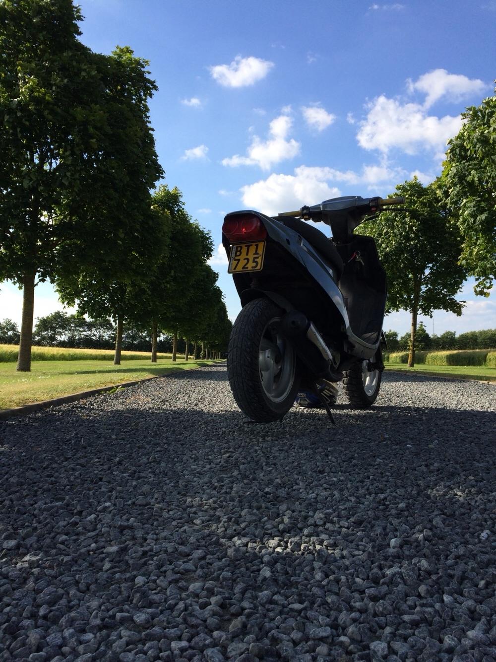 PGO Hot 50 (post scooter) billede 3