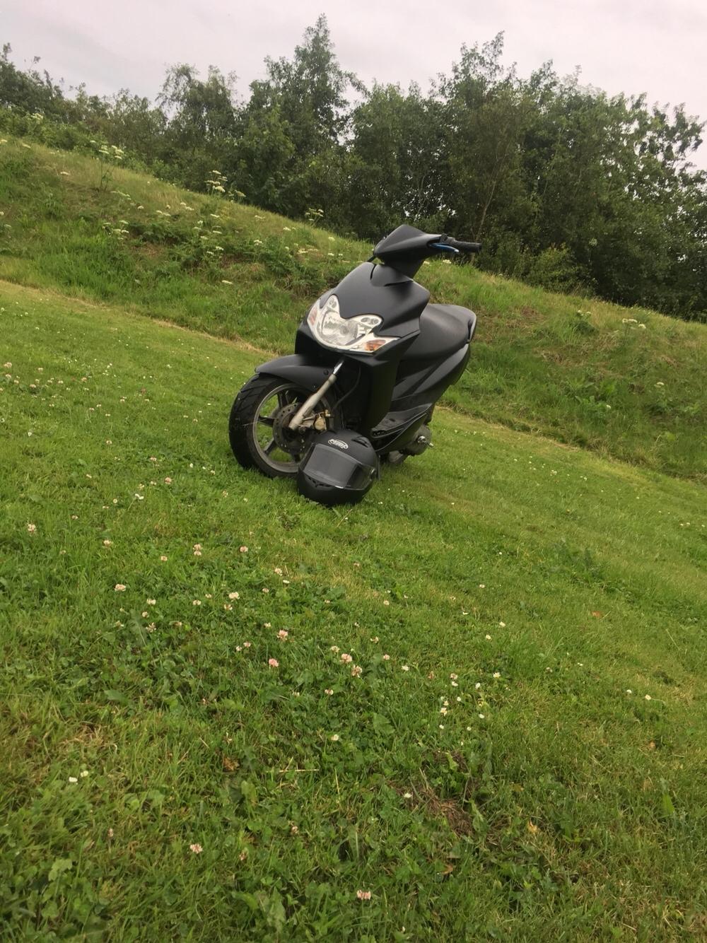 Yamaha Jog R billede 1