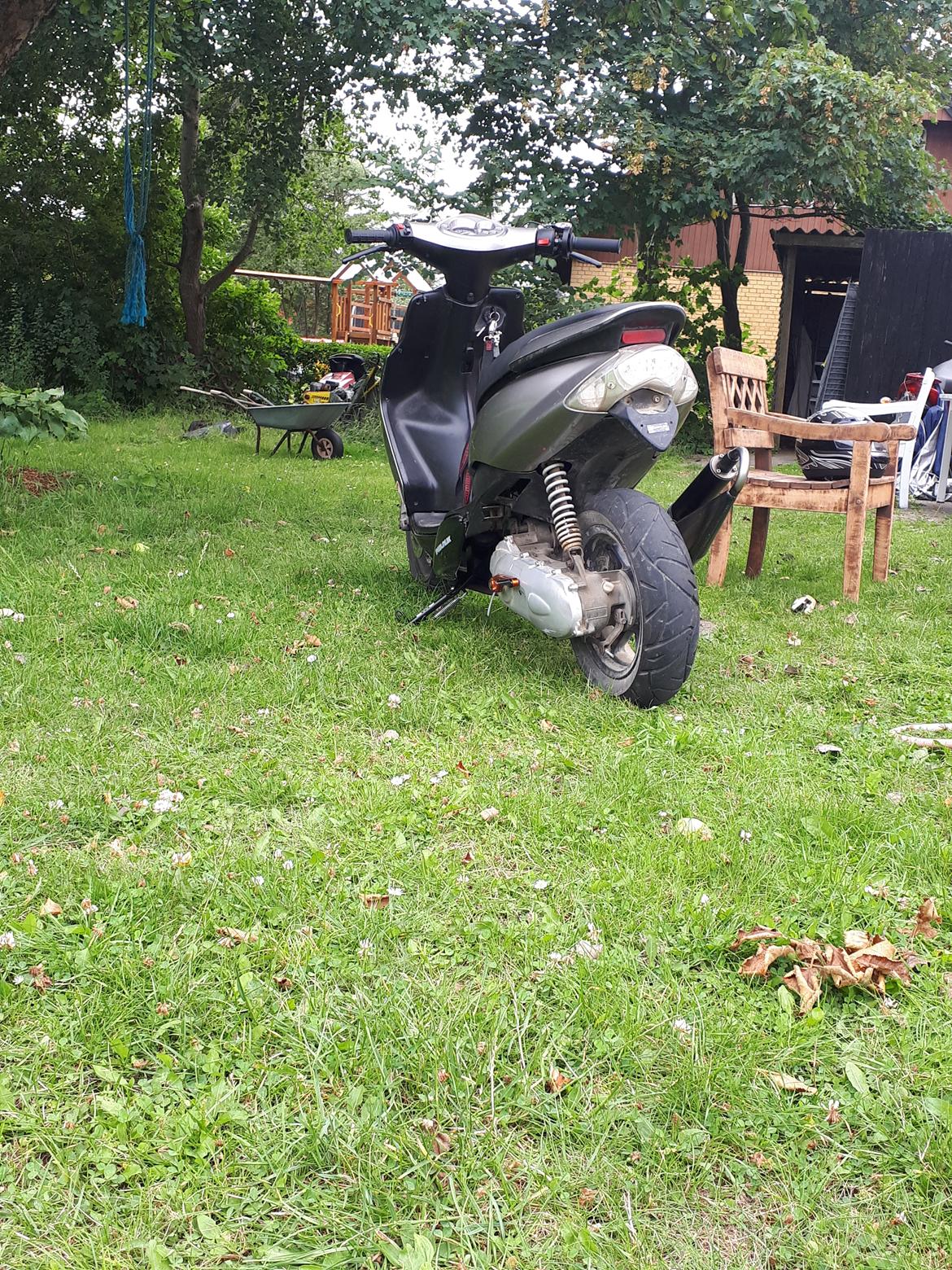 Yamaha jog r billede 4