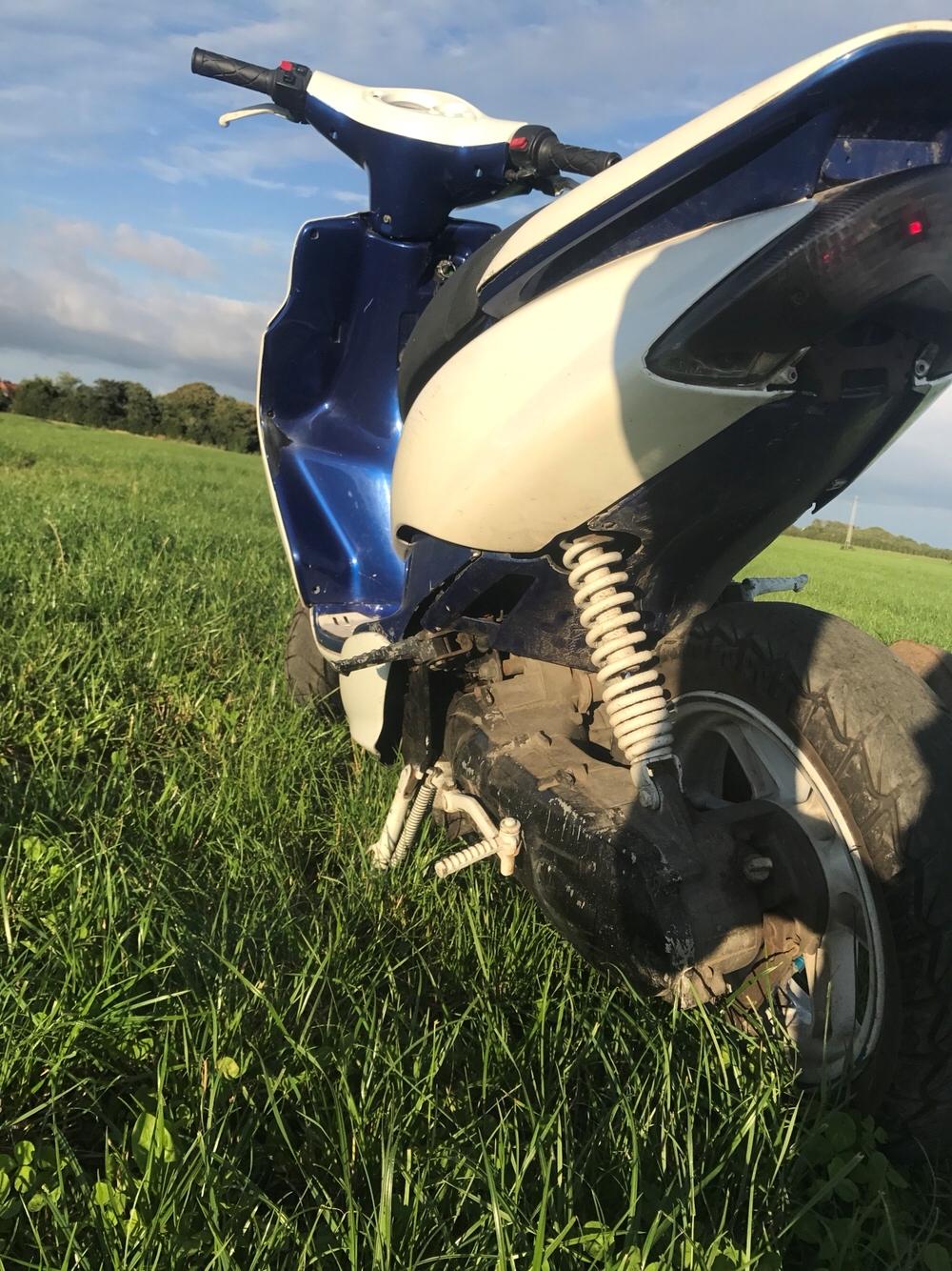 Yamaha Jog r SOLGT billede 2