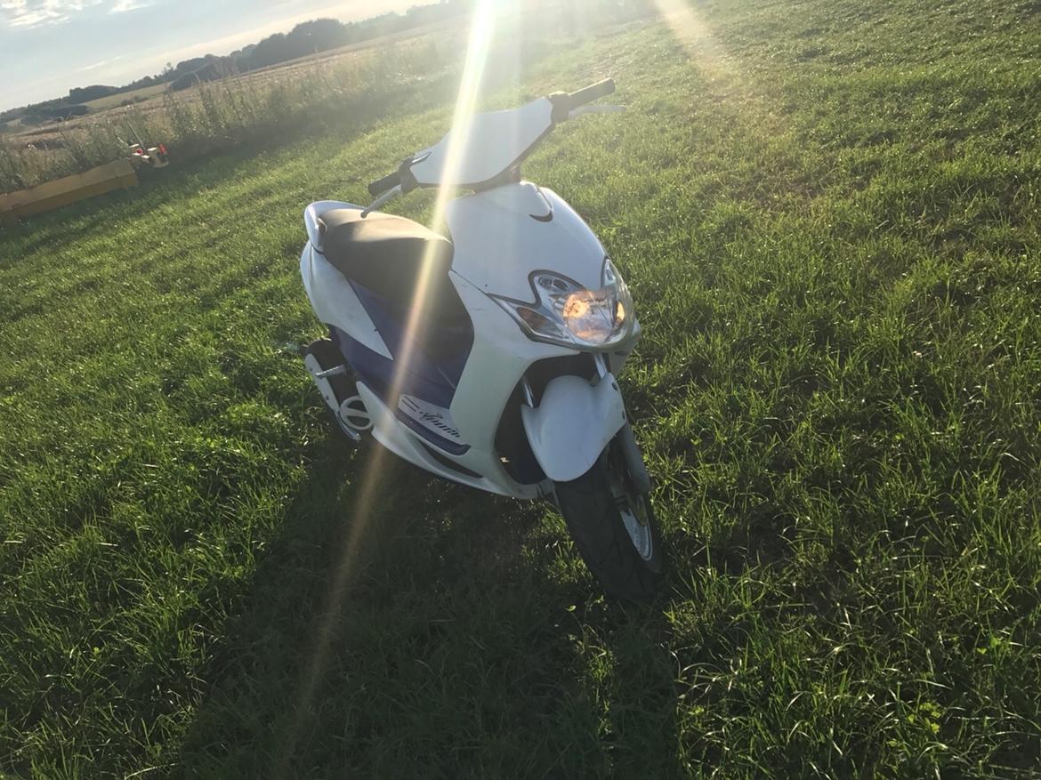 Yamaha Jog r SOLGT billede 5